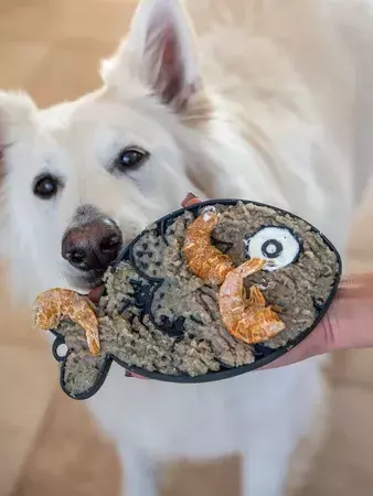 Fiboo - fishka - antypoślizgowa mata do lizania - GRANATOWY 2